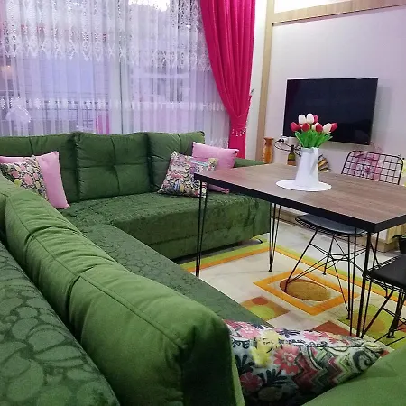 Gul Apart Antalya דירה *
